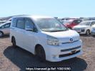 Toyota Voxy ZRR70W