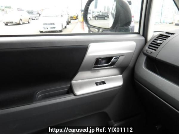 Used 2009 AT toyota voxy ZRR70W Image[30]