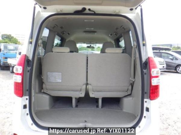 Used 2010 AT toyota noah ZRR75G Image[8]