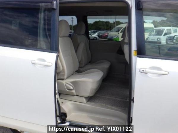 Used 2010 AT toyota noah ZRR75G Image[14]