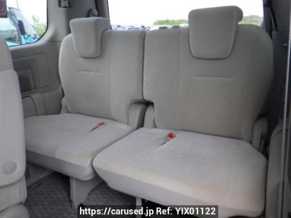 Used 2010 AT toyota noah ZRR75G Image[16]