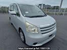 Toyota Noah ZRR70G