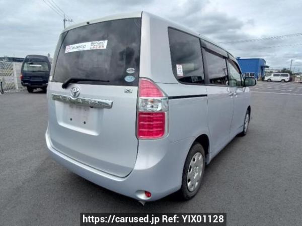 Used 2009 AT toyota noah ZRR70G Image[6]