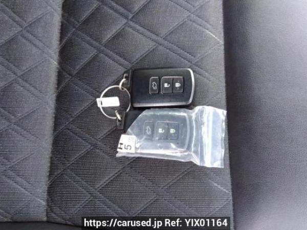 Used 2014 AT toyota harrier ZSU60W Image[26]