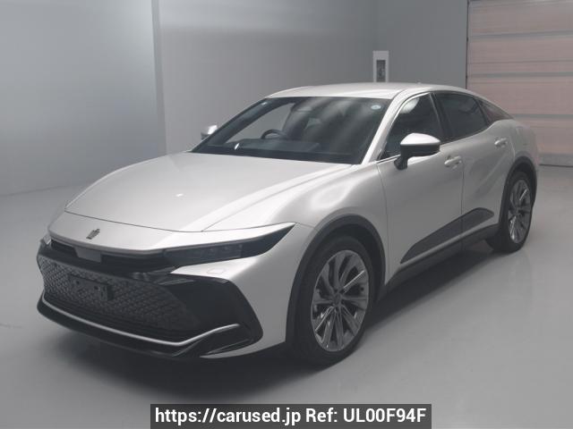 Buy Used 2025 Toyota Crown Crossover AZSH35 (UL00F94F) - Carused.jp