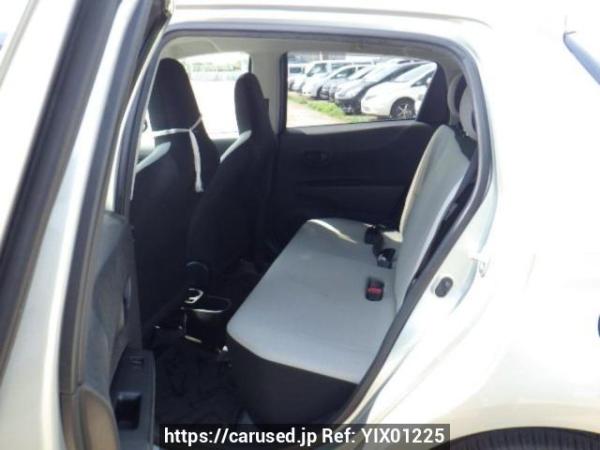 Used 2011 AT toyota vitz KSP130 Image[13]