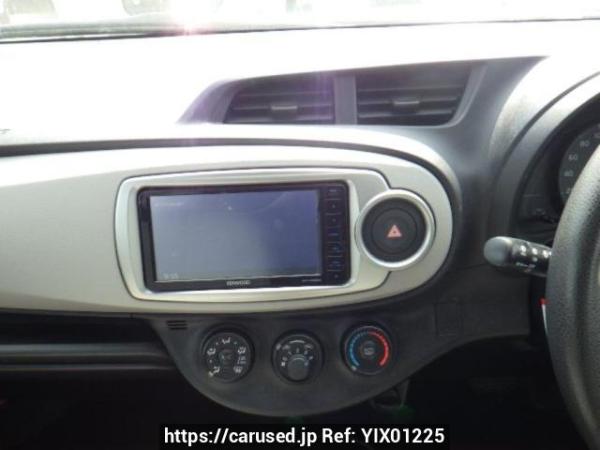 Used 2011 AT toyota vitz KSP130 Image[17]