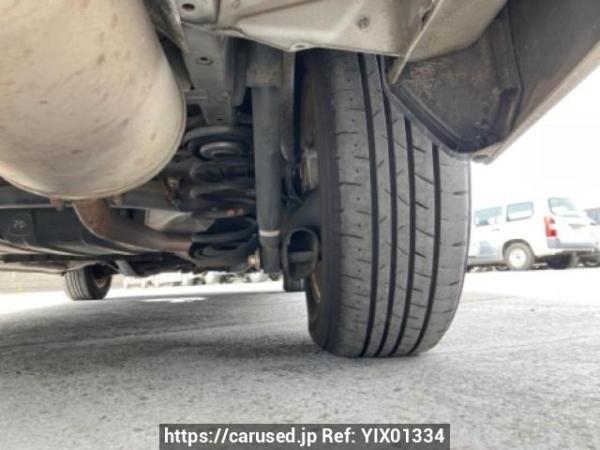 Used 2005 AT toyota alphard MNH10W Image[37]
