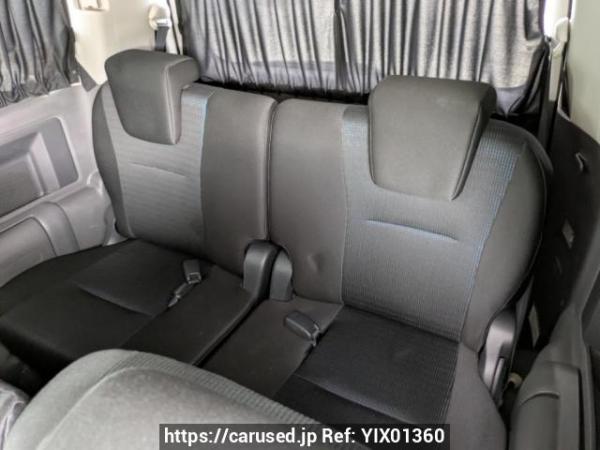 Used 2008 AT toyota voxy ZRR70W Image[13]