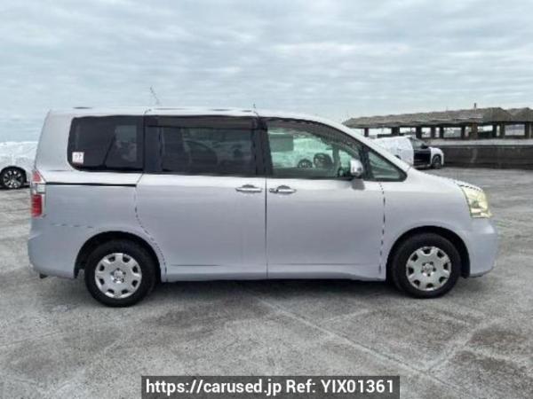 Used 2009 AT toyota noah ZRR70G Image[7]