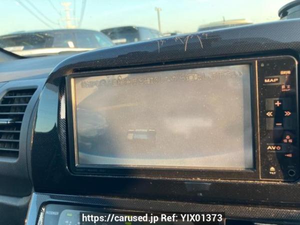 Used 2004 AT toyota wish ZNE10G Image[16]