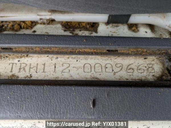 Used 2004 AT toyota hiace-van TRH112V Image[9]