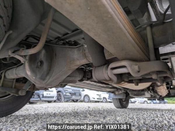 Used 2004 AT toyota hiace-van TRH112V Image[23]