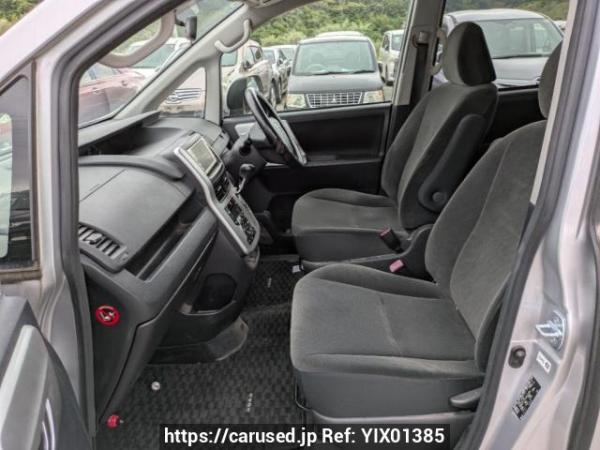 Used 2010 AT toyota noah ZRR70G Image[10]