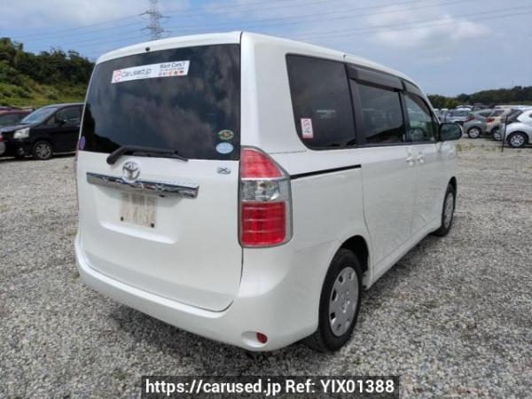 Used 2007 AT toyota noah ZRR70G Image[5]