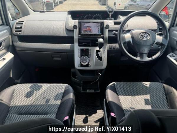Used 2008 AT toyota noah ZRR70W Image[14]