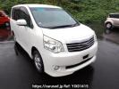 Toyota Noah ZRR70G
