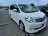 Used 2010 AT toyota noah ZRR70G Image[0]