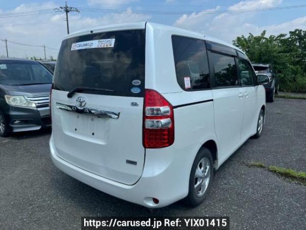Used 2010 AT toyota noah ZRR70G Image[5]