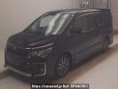 Toyota Voxy ZRR80W
