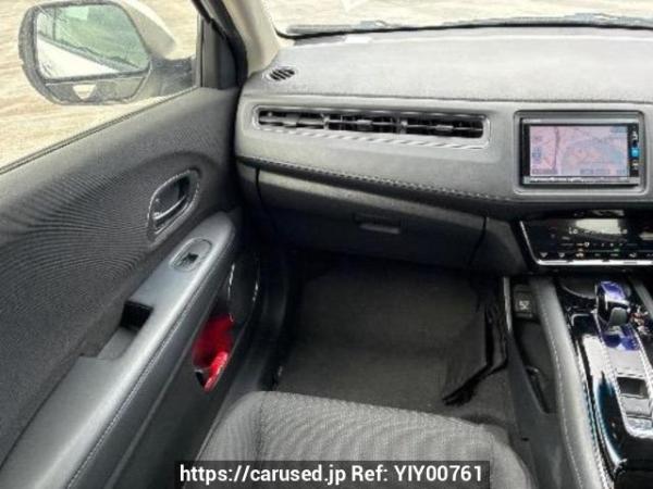Used 2017 AT honda vezel RU3 Image[16]