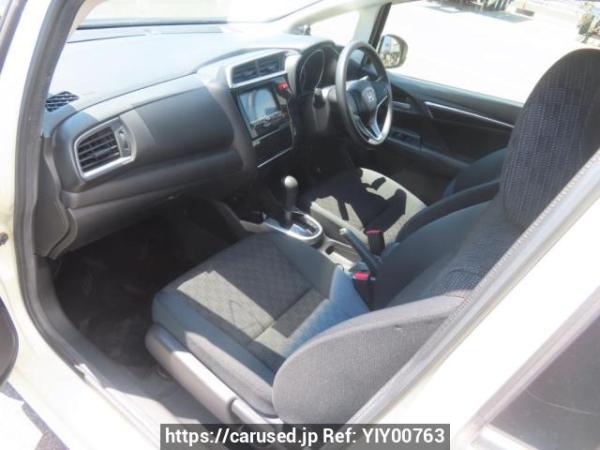 Used 2014 AT honda fit GK3 Image[15]