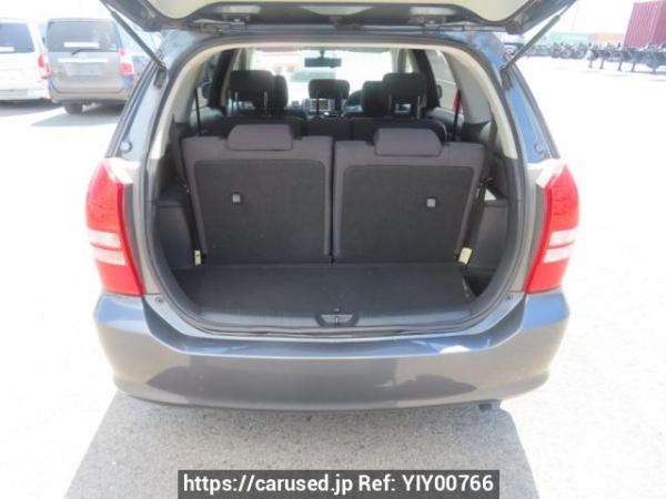 Used 2004 AT toyota wish ZNE10G Image[8]