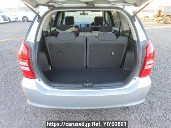 Used 2005 AT toyota wish ZNE10G Image[8]