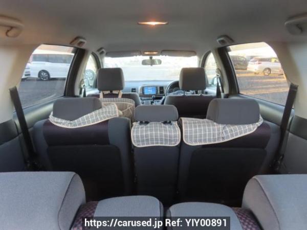 Used 2005 AT toyota wish ZNE10G Image[9]