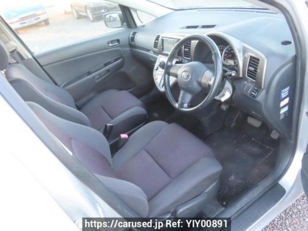 Used 2005 AT toyota wish ZNE10G Image[13]