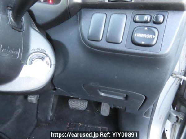 Used 2005 AT toyota wish ZNE10G Image[30]