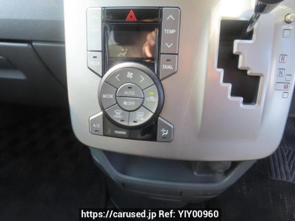 Used 2009 AT toyota noah ZRR70W Image[27]