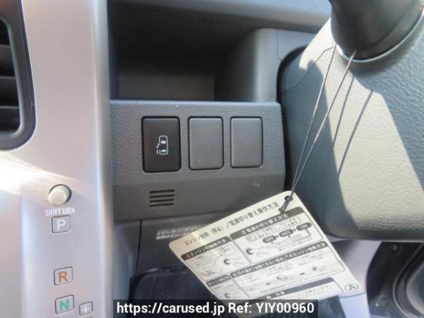 Used 2009 AT toyota noah ZRR70W Image[32]