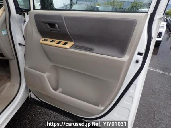 Used 2007 AT toyota noah ZRR70G Image[14]