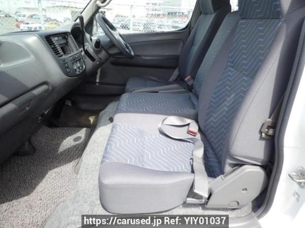 Used 2006 AT nissan caravan-bus DWMGE25 Image[13]