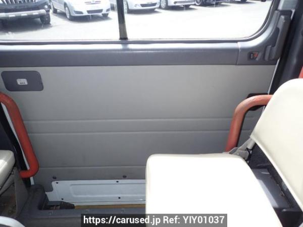 Used 2006 AT nissan caravan-bus DWMGE25 Image[18]