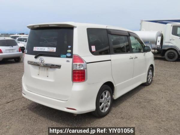 Used 2010 AT toyota noah ZRR70W Image[6]