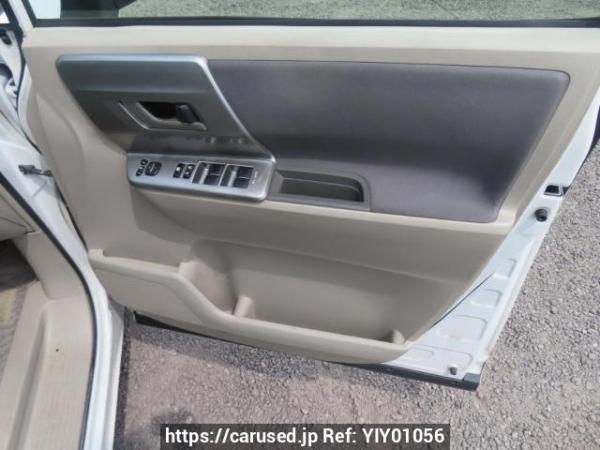 Used 2010 AT toyota noah ZRR70W Image[34]