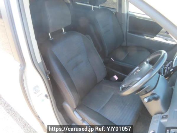 Used 2008 AT toyota voxy ZRR70W Image[14]