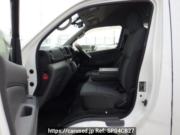 Used 2017 AT nissan nv350-caravan-van CW4E26 Image[12]