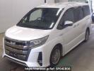 Toyota Noah ZWR80W