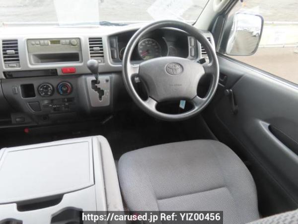 Used 2004 AT toyota hiace-van KDH200V Image[18]