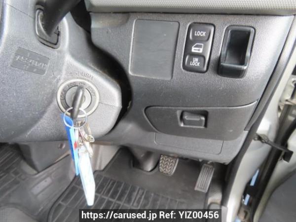 Used 2004 AT toyota hiace-van KDH200V Image[24]