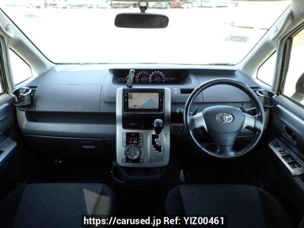 Used 2008 AT toyota noah ZRR70W Image[17]
