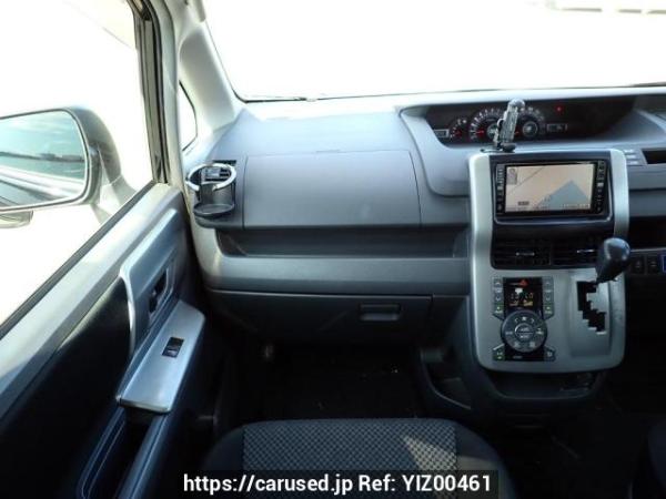 Used 2008 AT toyota noah ZRR70W Image[18]