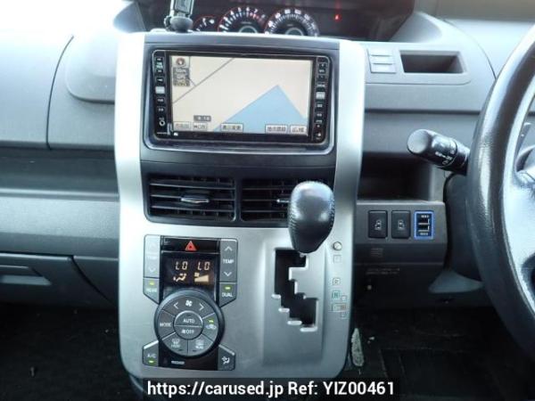 Used 2008 AT toyota noah ZRR70W Image[19]