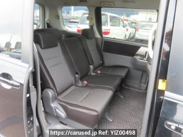 Used 2007 AT toyota noah ZRR70W Image[18]
