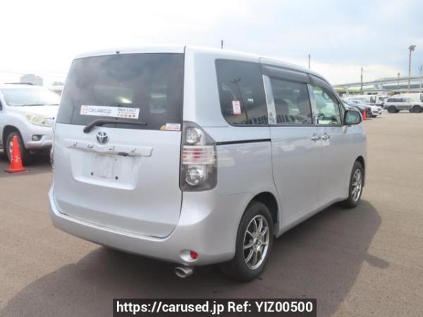 Used 2008 AT toyota voxy ZRR70G Image[6]