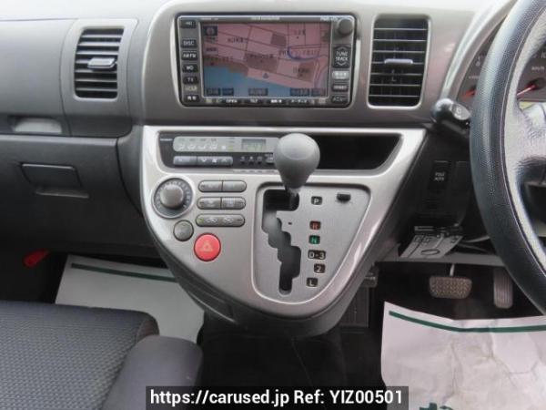 Used 2003 AT toyota wish ZNE10G Image[24]
