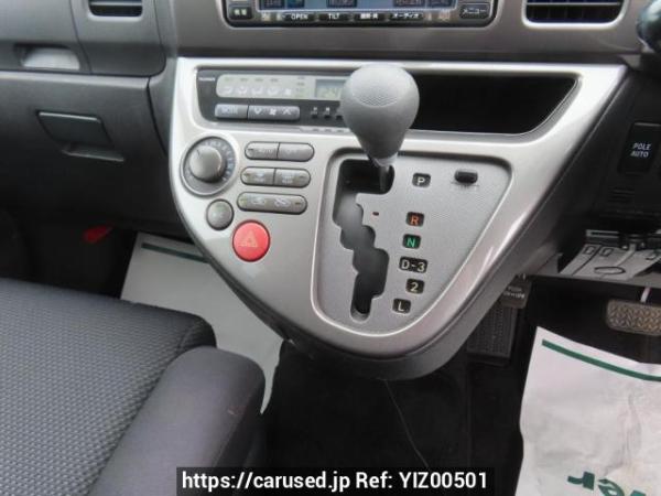 Used 2003 AT toyota wish ZNE10G Image[26]